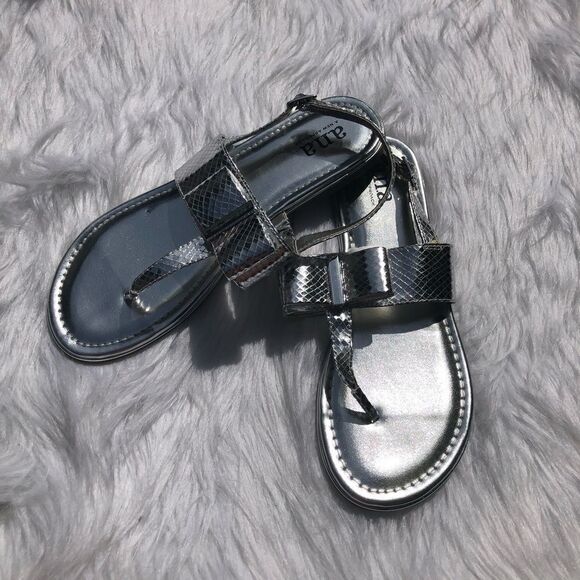 A.N.A. Senna Silver Bow Slingback Flat San… - Picture 1 of 9